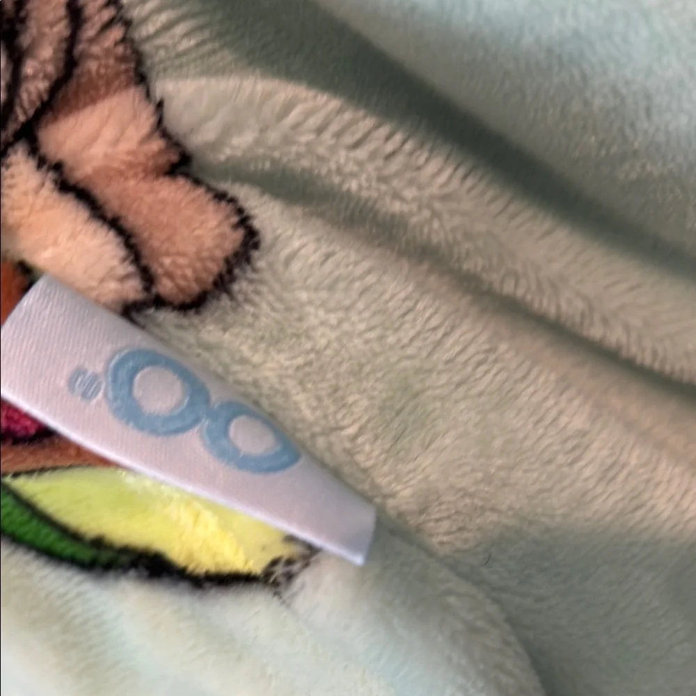 Cozy Avocado Kids Plush Hoodie Robe - Mint Green